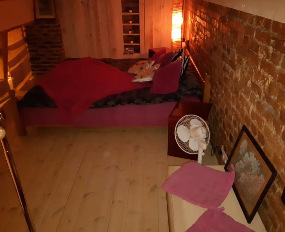 2 Story Studio Apartment Free Parking Included Ρίγα Εξωτερικό φωτογραφία
